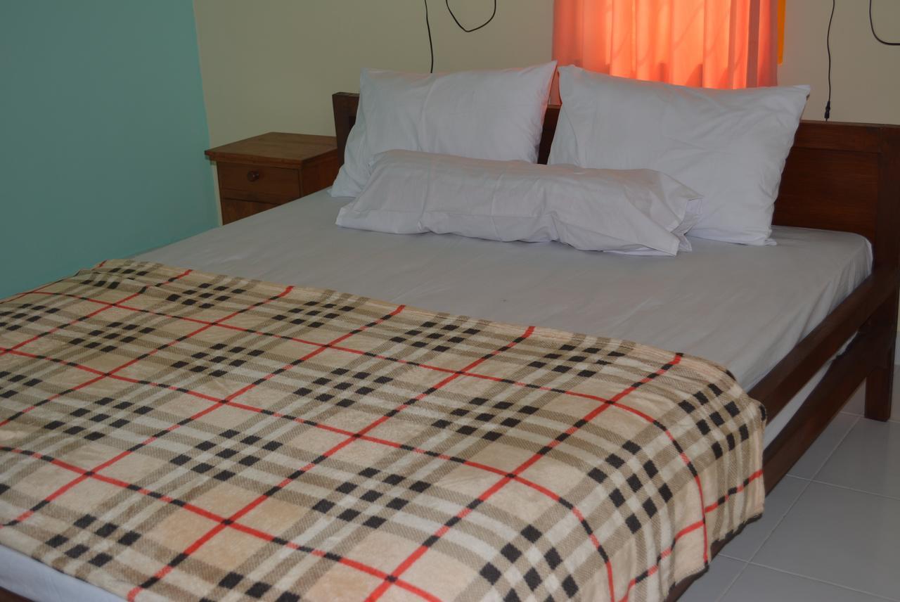 Repag Wayan Canggu Hostel กูตา ภายนอก รูปภาพ