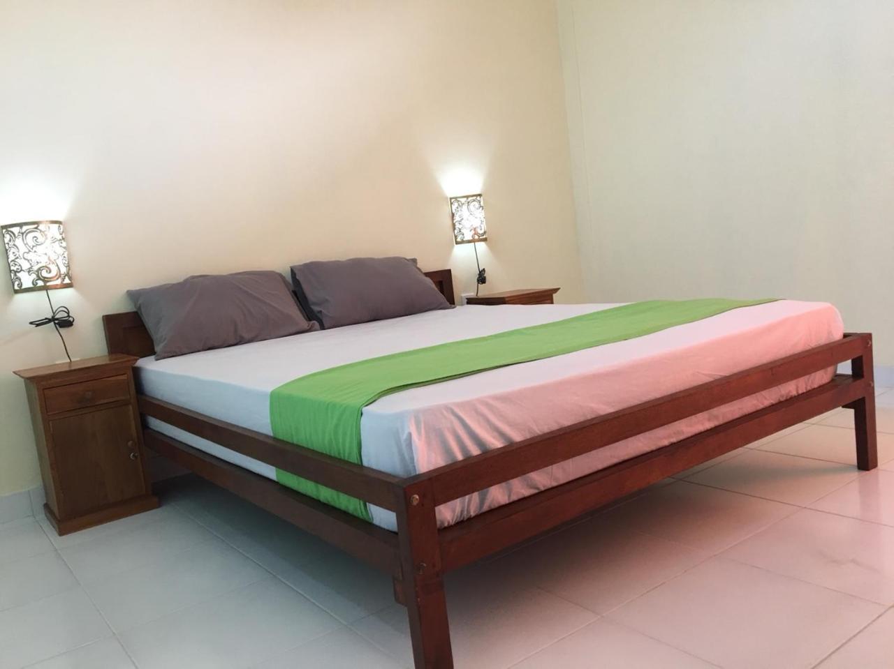 Repag Wayan Canggu Hostel กูตา ภายนอก รูปภาพ