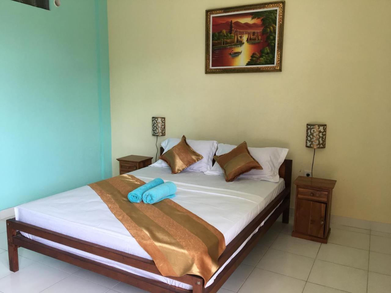Repag Wayan Canggu Hostel กูตา ภายนอก รูปภาพ